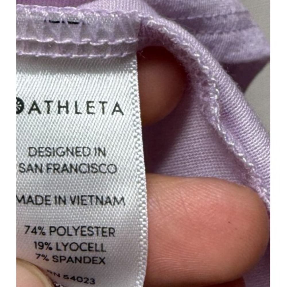 Athleta Essence Twist Tee Women Sz S Top Lavender Purple Short‎ Sleeve Athletic - Picture 5 of 6